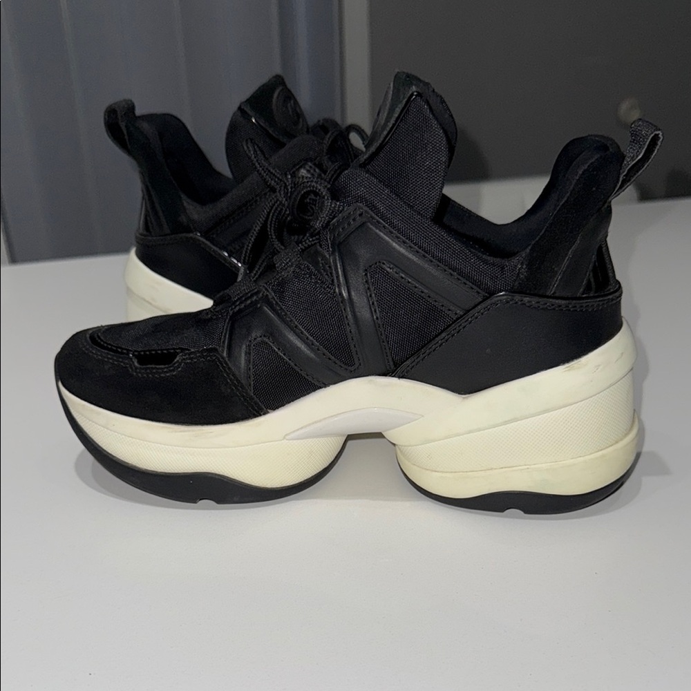 Stylish Black Women's Sneakers Michel Kols - Picture 8 of 9